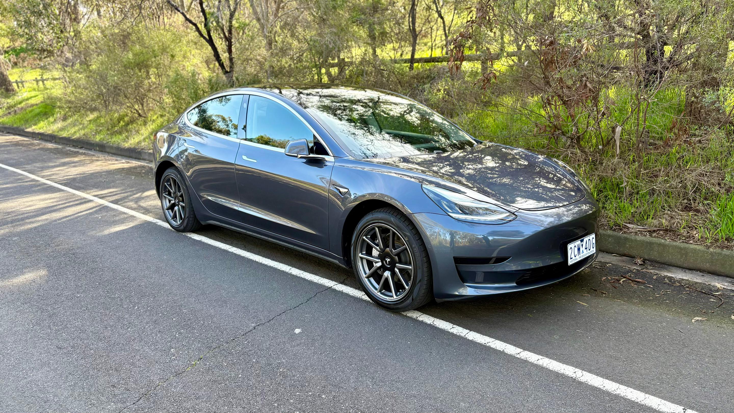 Tesla MODEL 3 2020 in 
