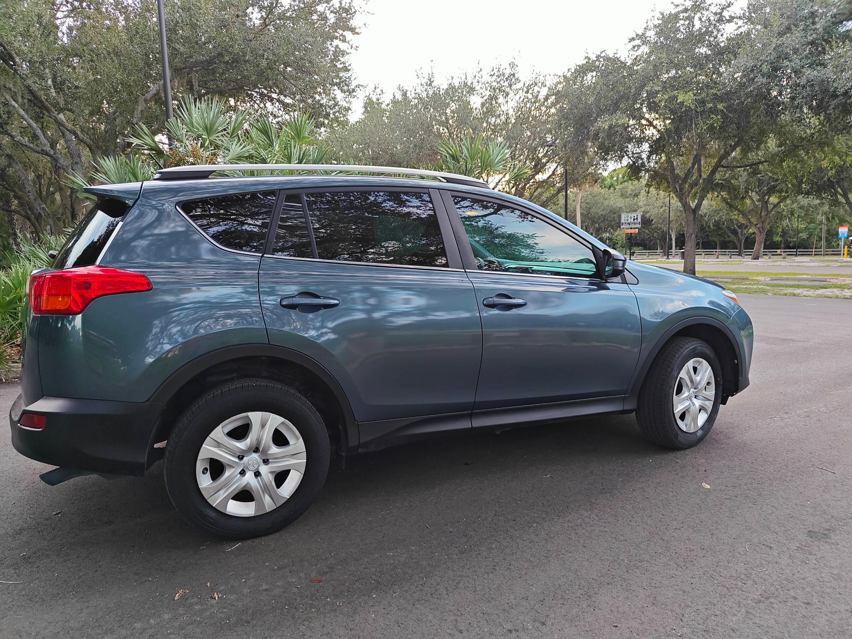 Toyota RAV4 2014 in Tampa, FL