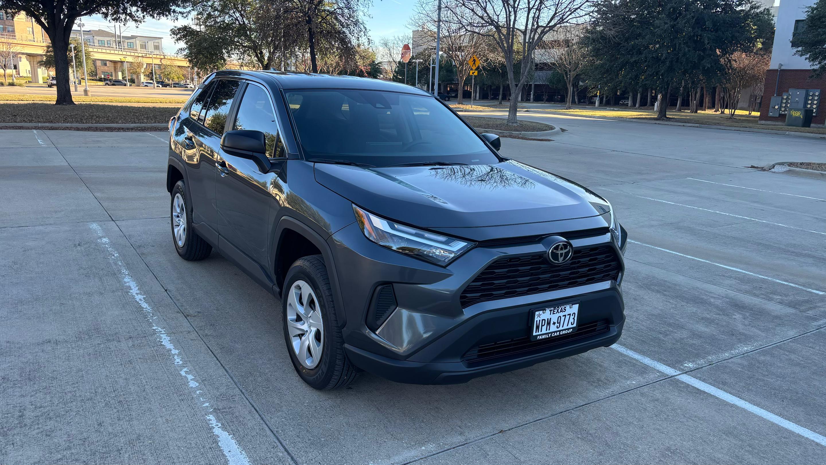 Toyota RAV4 2025 in Dallas, TX