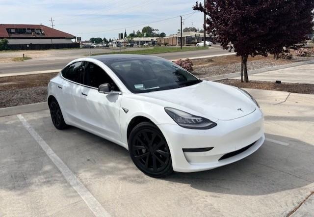 Tesla Model 3 2020 in Madera, CA