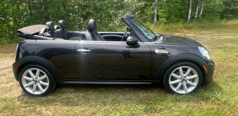 MINI Convertible 2012