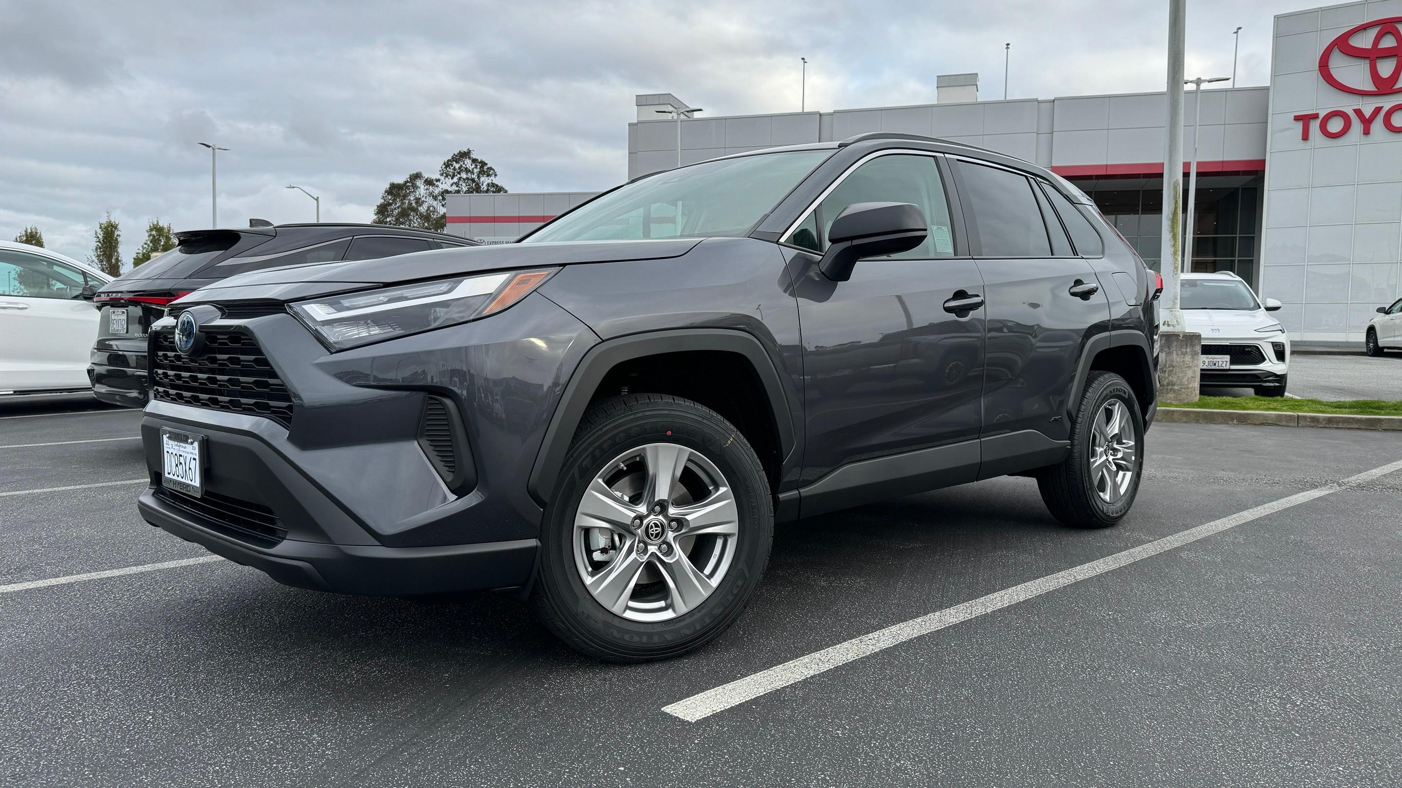 Toyota RAV4 Hybrid 2024 in Sunnyvale, CA