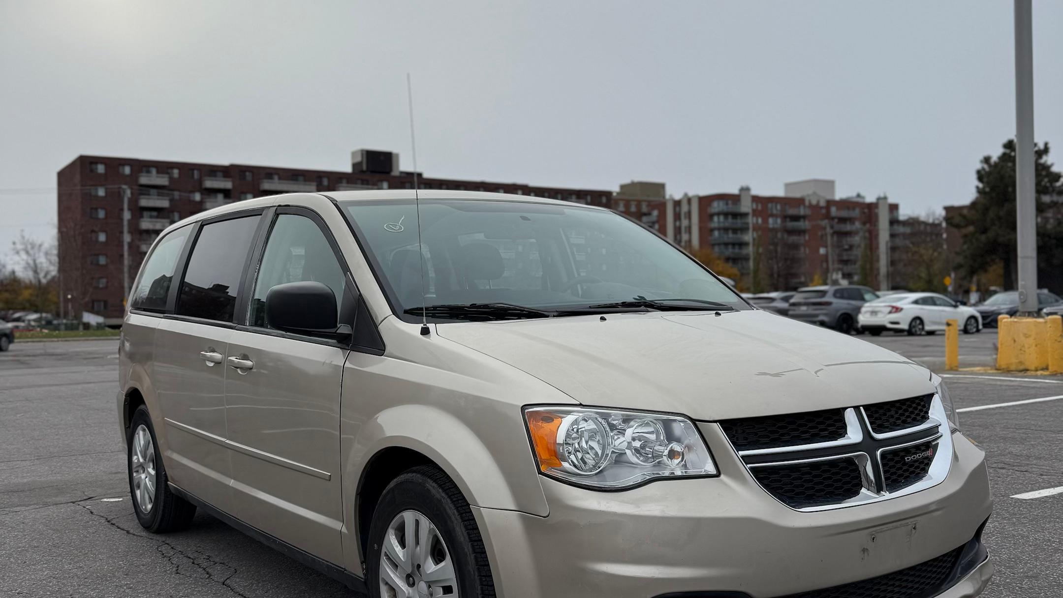 Dodge Grand Caravan 2015 à 