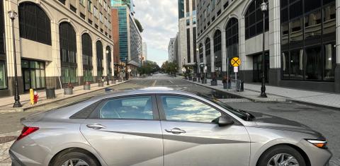 Hyundai Elantra 2024