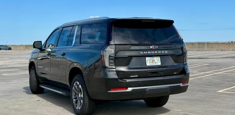 Chevrolet Suburban 2025