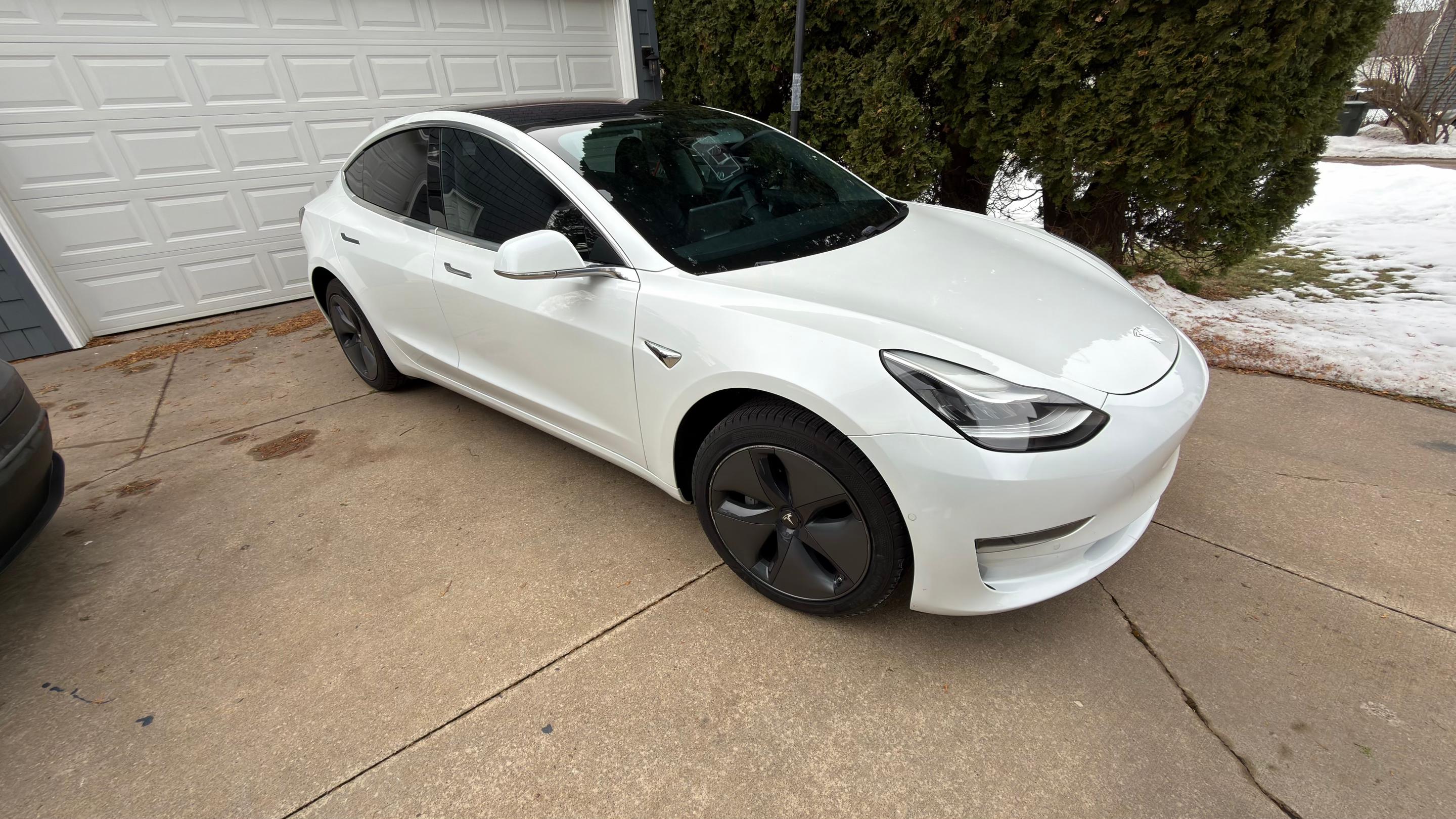 Tesla Model 3 2018 in Kaukauna, WI