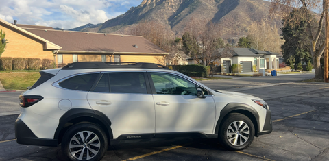 Subaru Outback 2025