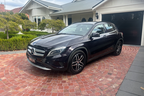Mercedes-Benz GLA car