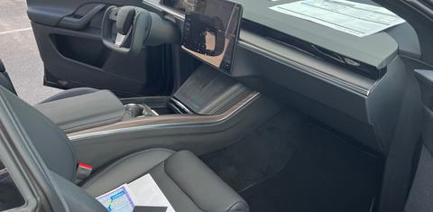 Tesla Model X 2022