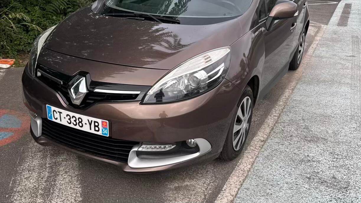 Renault SCENIC III 2013 à Béziers