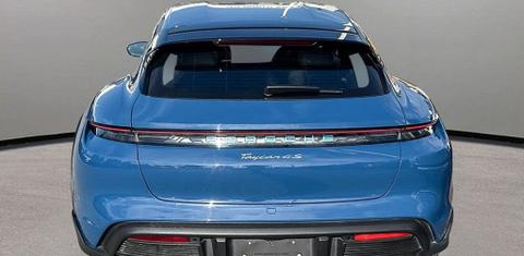 Porsche Taycan 2023