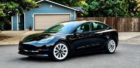 Tesla Model 3 2023