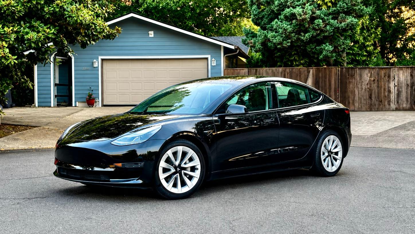 Tesla Model 3 2023 in Eugene, OR