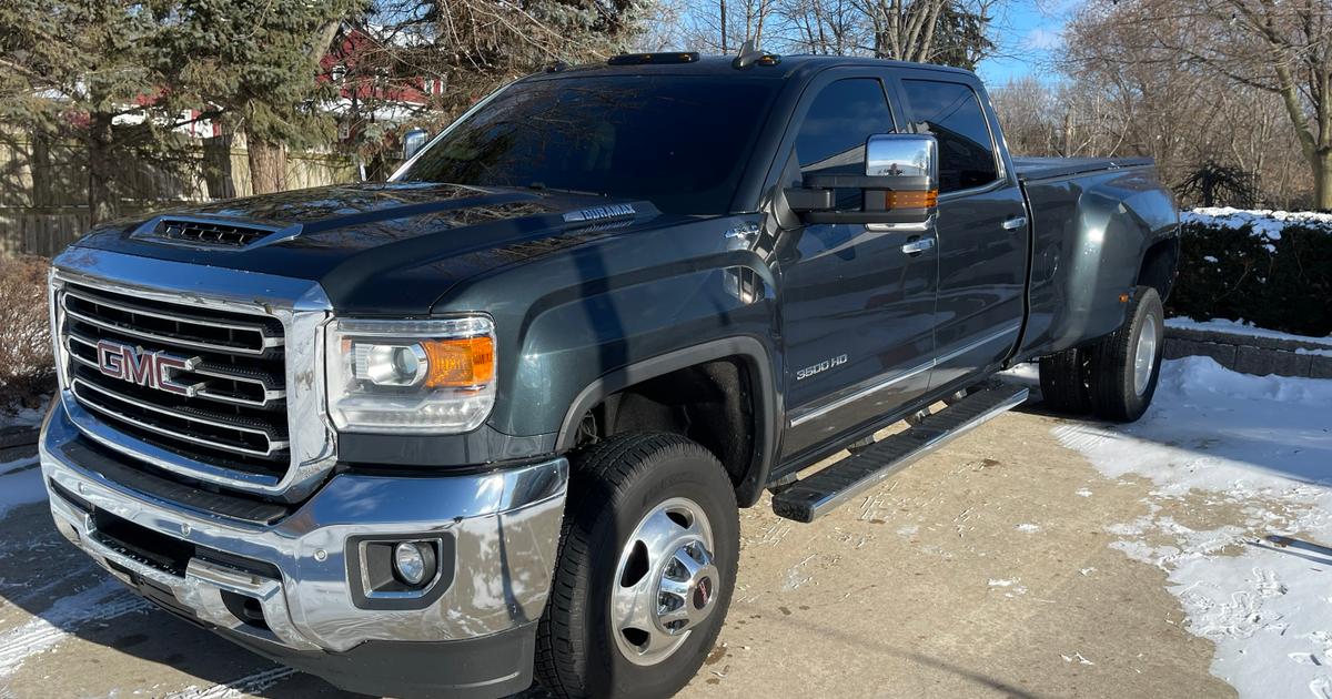 GMC Sierra 3500HD 2019 rental in Green Bay, WI by Rob W. Turo