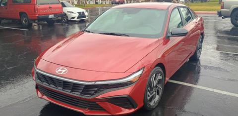 Hyundai Elantra 2025