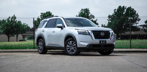 Nissan Pathfinder 2025