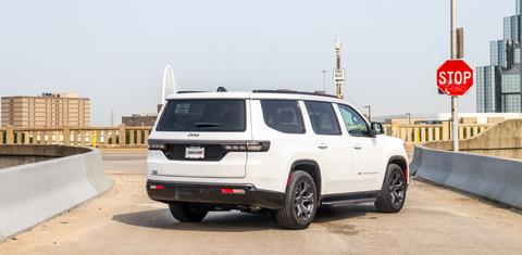 Jeep Grand Wagoneer 2026