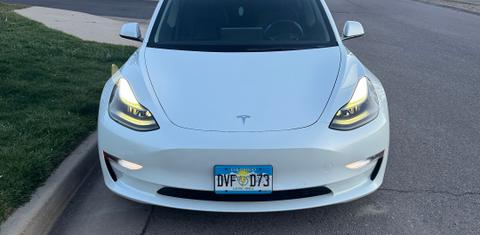 Tesla Model 3 2022