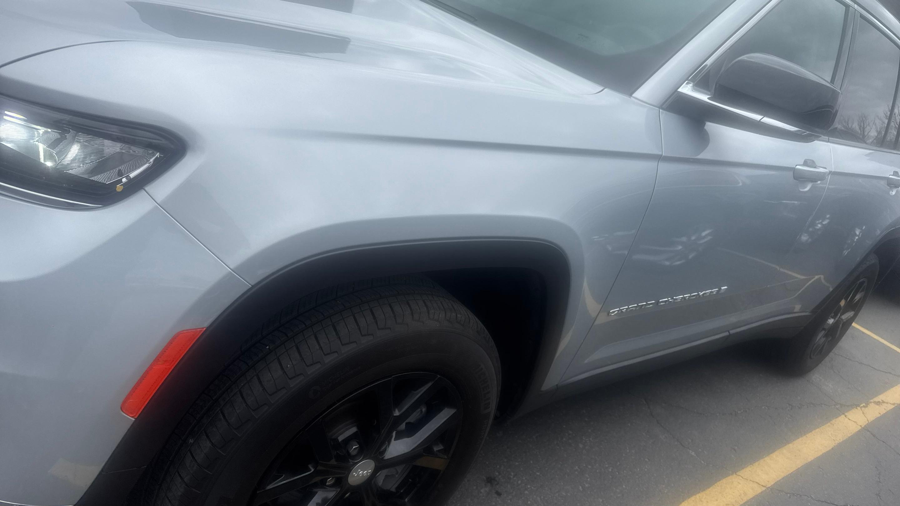 Jeep Grand Cherokee L 2023 in Minneapolis, MN