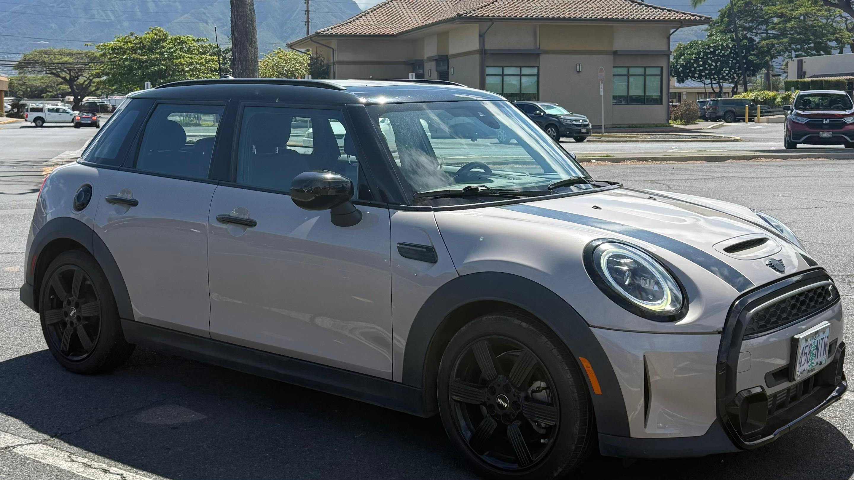 MINI Hardtop 4 Door 2023 in 
