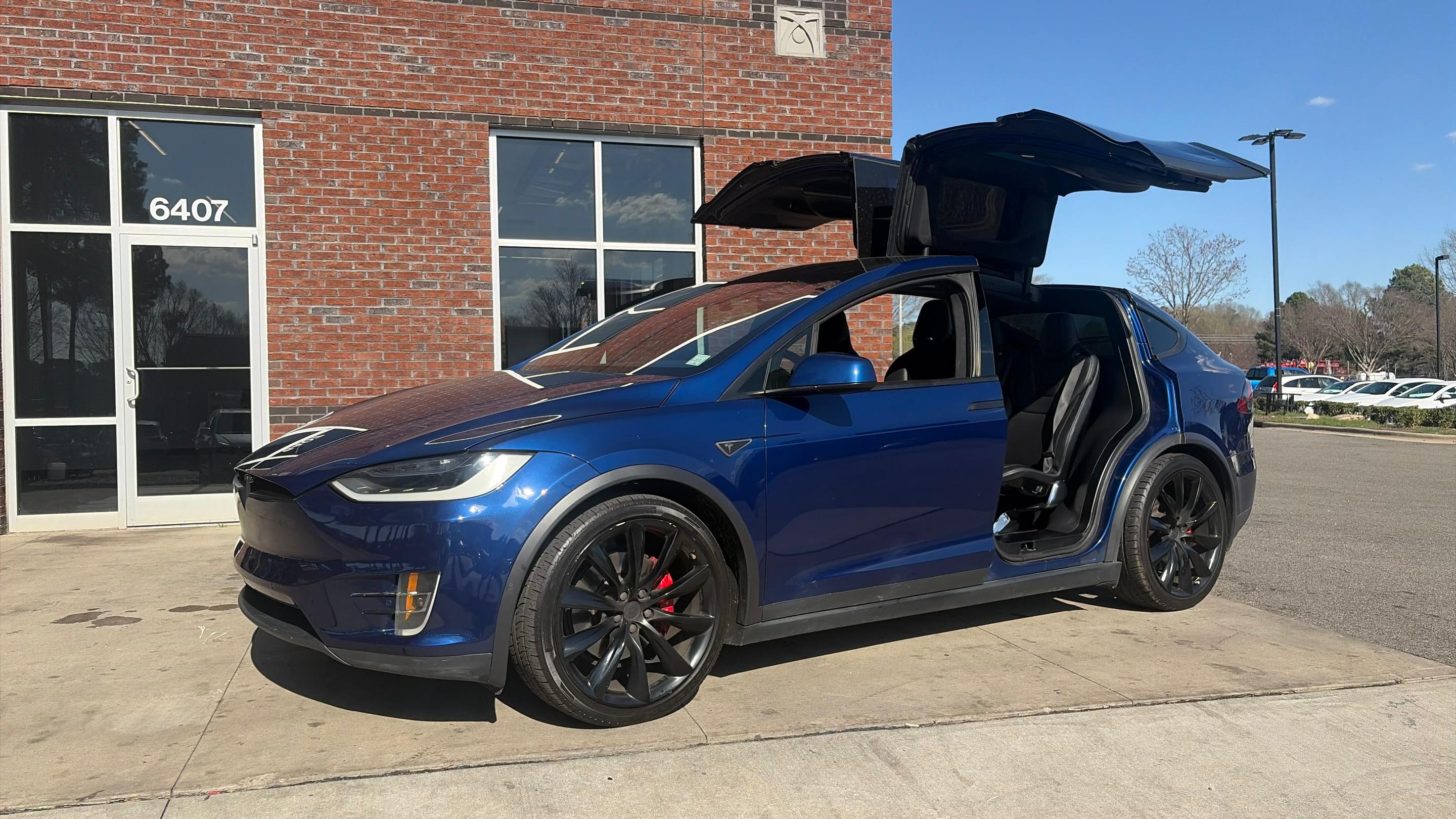 Tesla Model X 2016 in Raleigh, NC