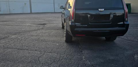 Cadillac Escalade ESV 2020