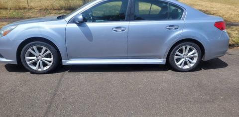 Subaru Legacy 2014