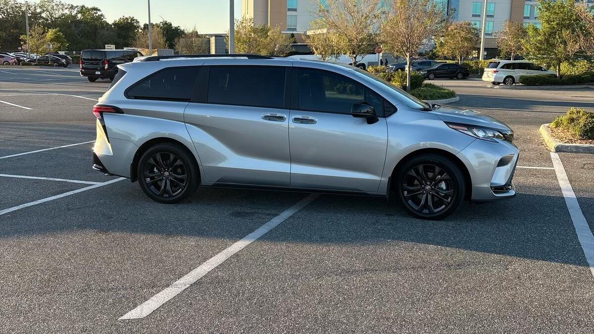Toyota Sienna 2025 in 