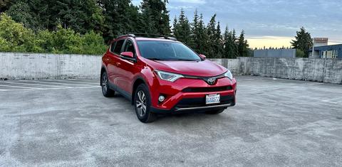 Toyota RAV4 2017