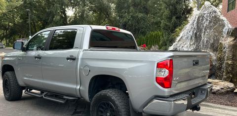 Toyota Tundra 2021