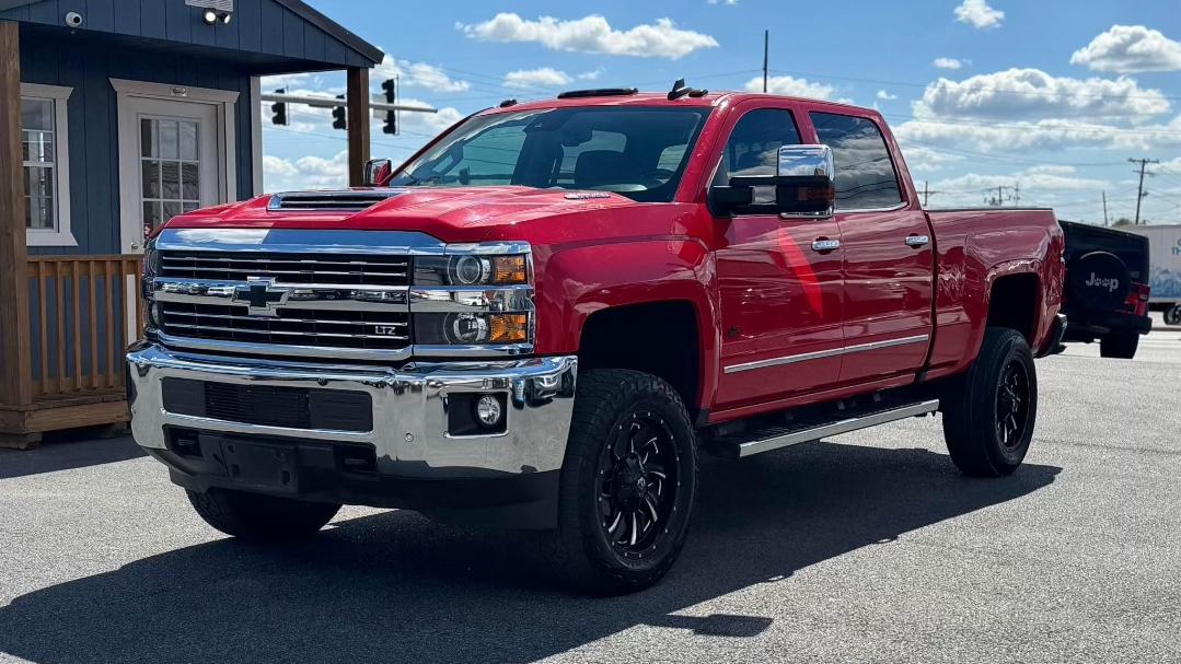 Chevrolet Silverado 2500HD 2019 in Lenexa, KS
