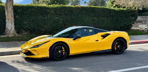 Ferrari F8 Spider 2021