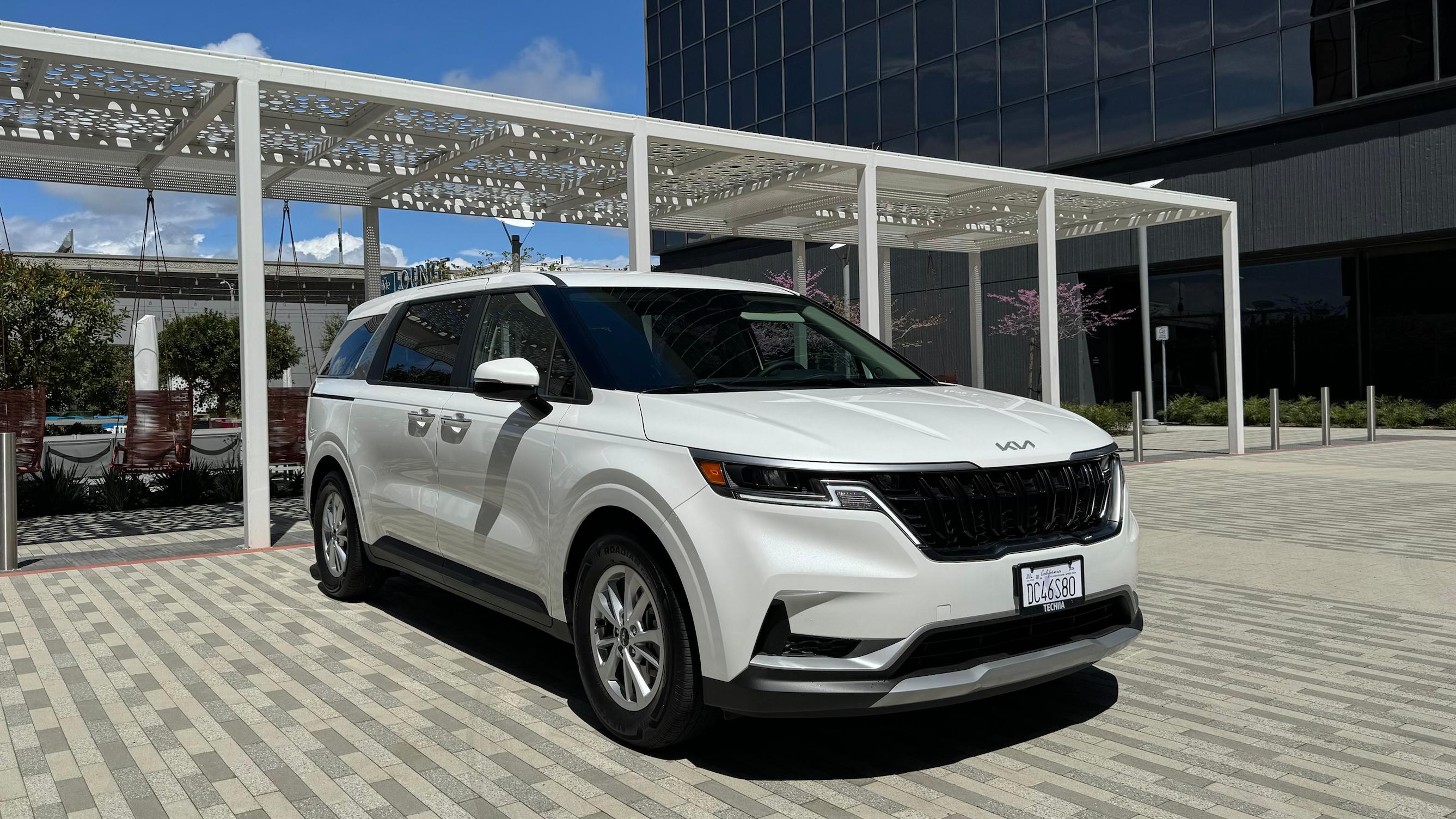 Kia Carnival 2024 in Inglewood, CA