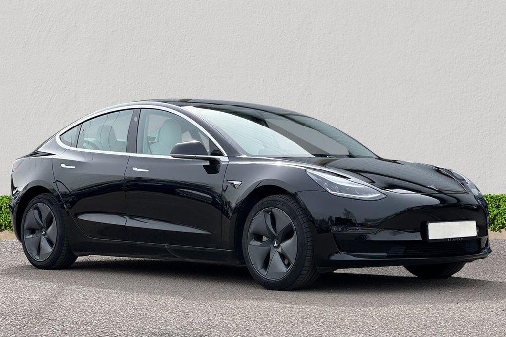 Tesla Model 3 2019 in London