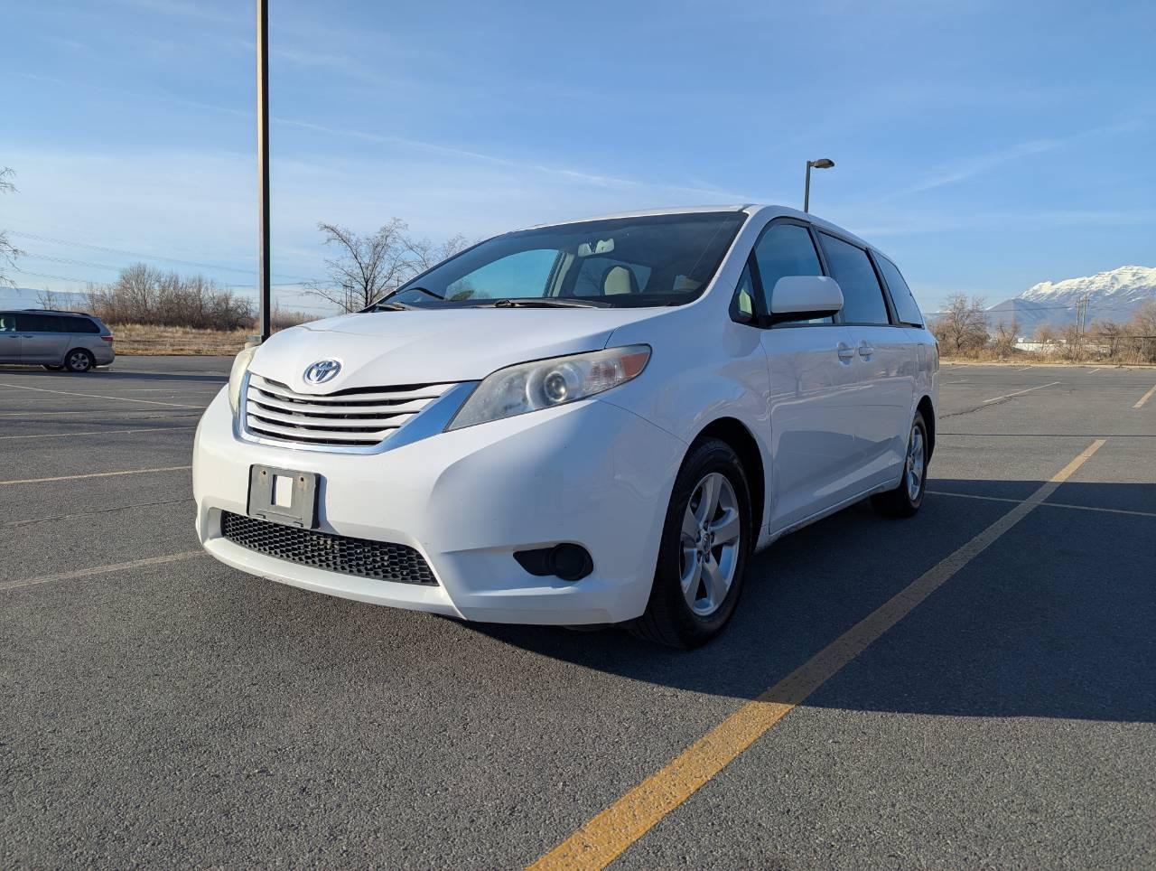 Toyota Sienna 2017 in Springville, UT