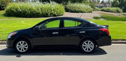 Nissan Versa 2016