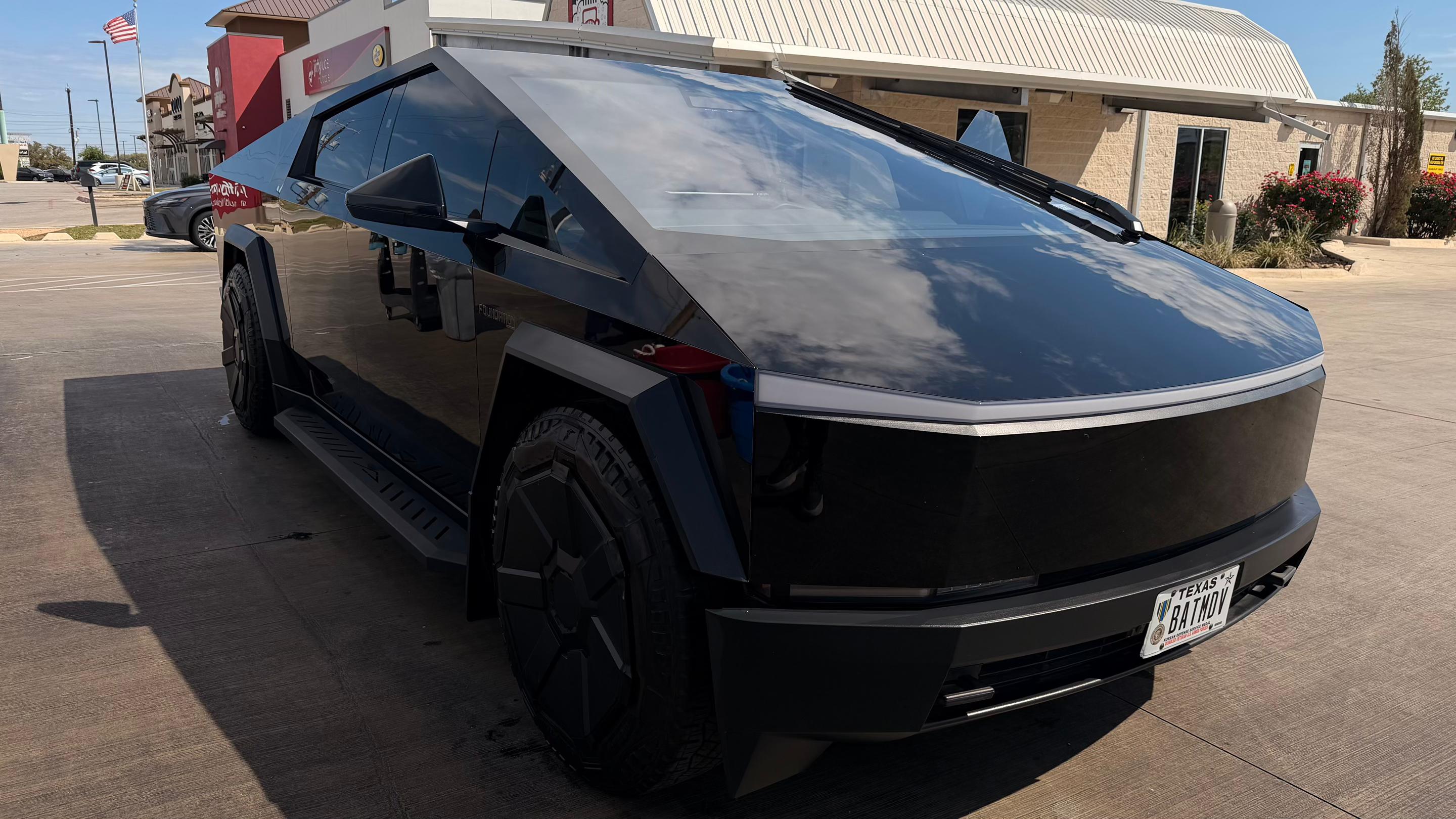 Tesla Cybertruck 2024 in San Antonio, TX