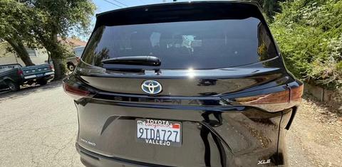 Toyota Sienna 2025
