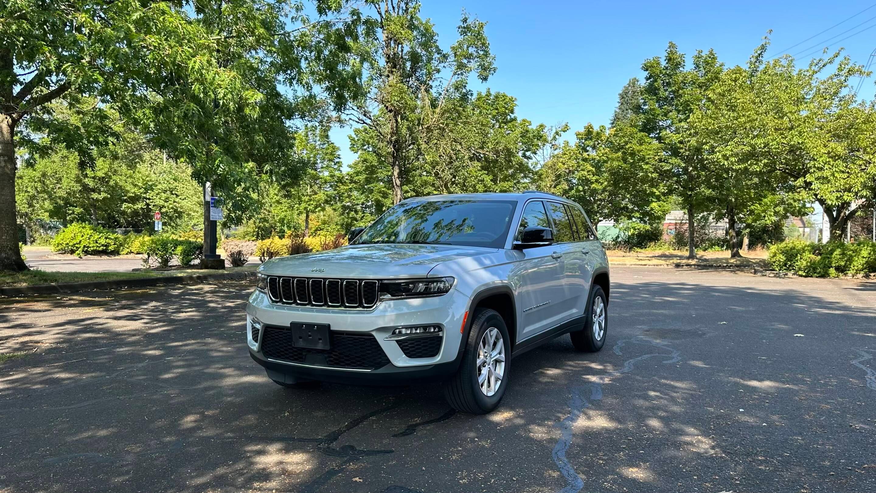 Jeep Grand Cherokee 2022 in Portland, OR