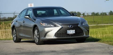Lexus ES 2021