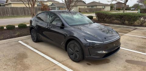 Tesla Model Y 2026