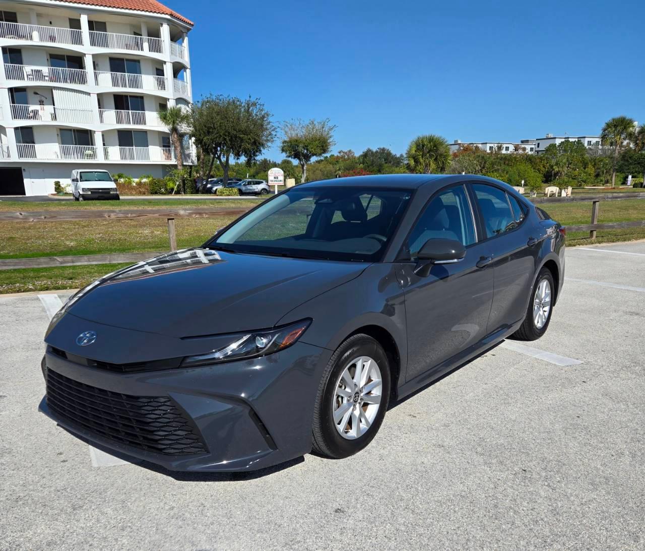 Toyota Camry Hybrid 2025 in Cape Canaveral, FL