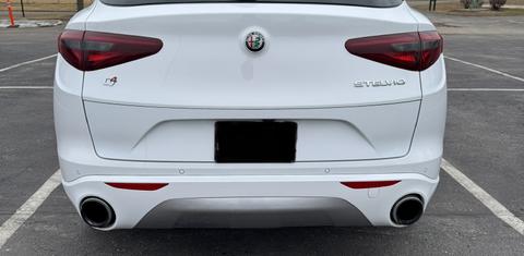 Alfa Romeo Stelvio 2021
