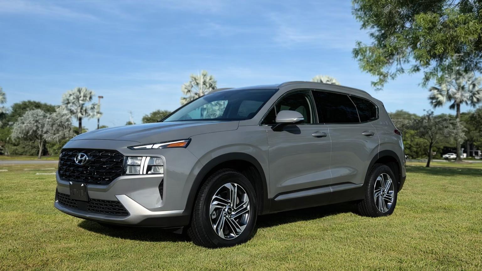 Hyundai Santa Fe 2023 in Coral Springs, FL