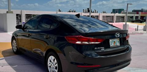 Hyundai Elantra 2017