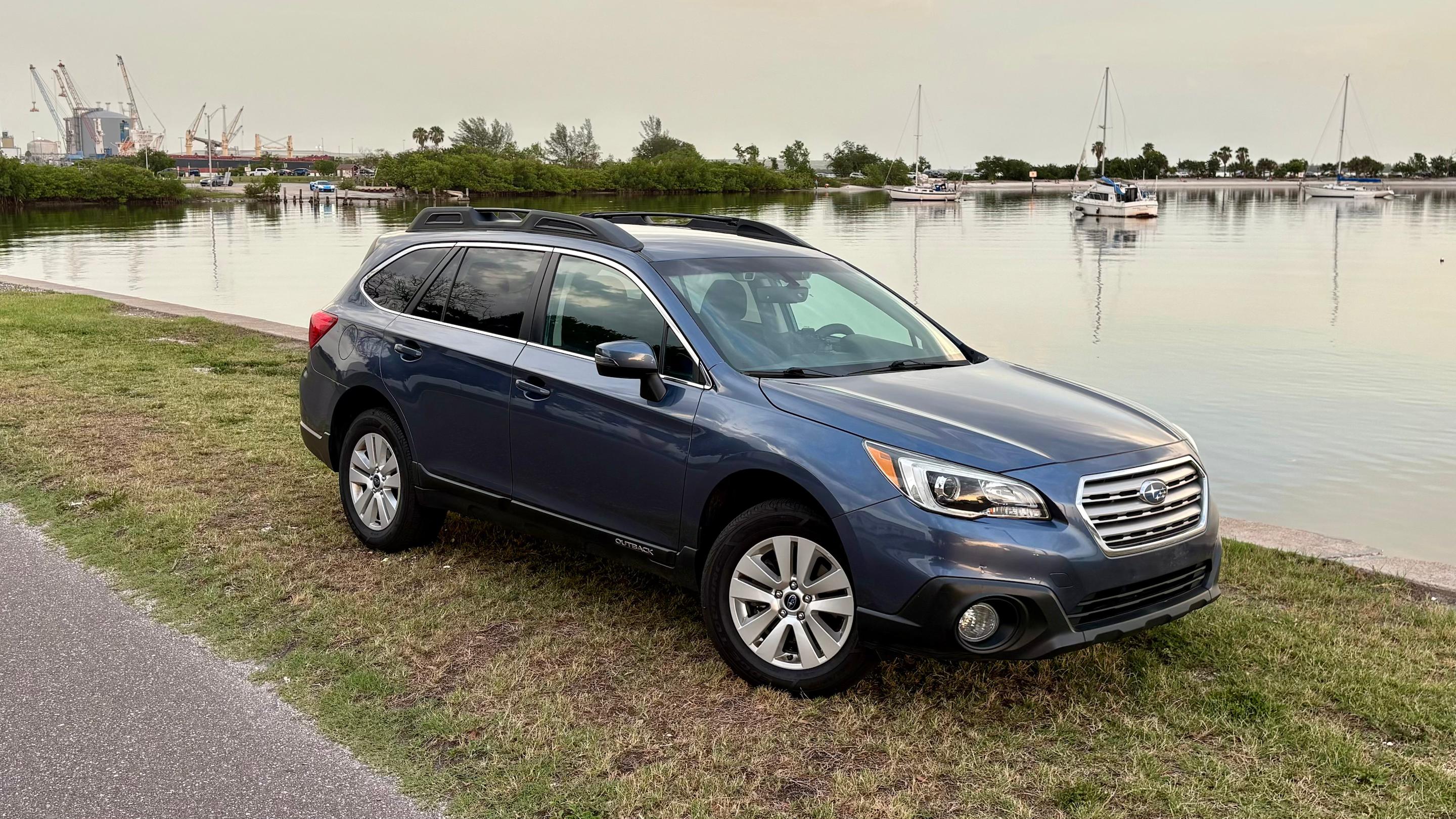 Subaru Outback 2017 in Tampa, FL