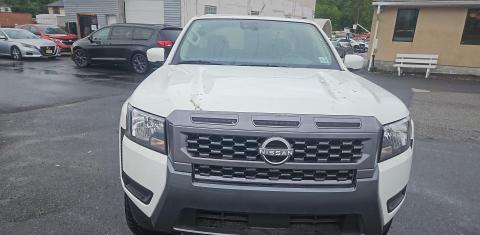 Nissan Frontier 2025