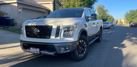 Nissan Titan 2017