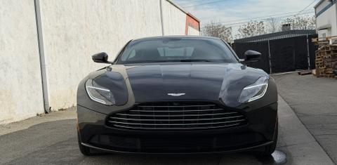 Aston Martin DB11 2018