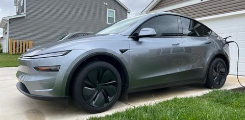 Tesla Model Y 2026
